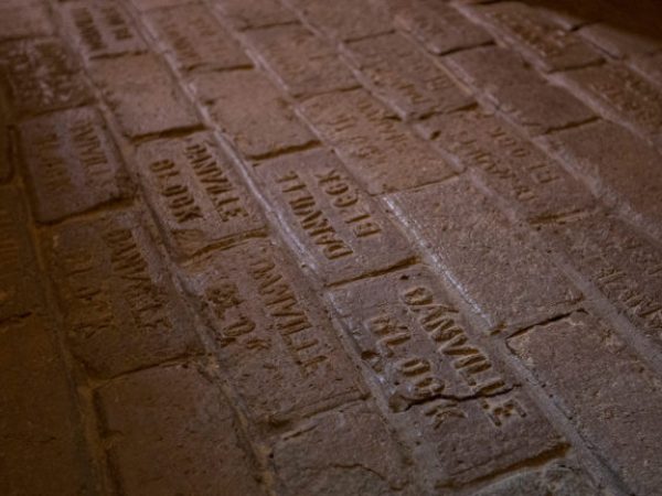 clay_paver_bg-700x432